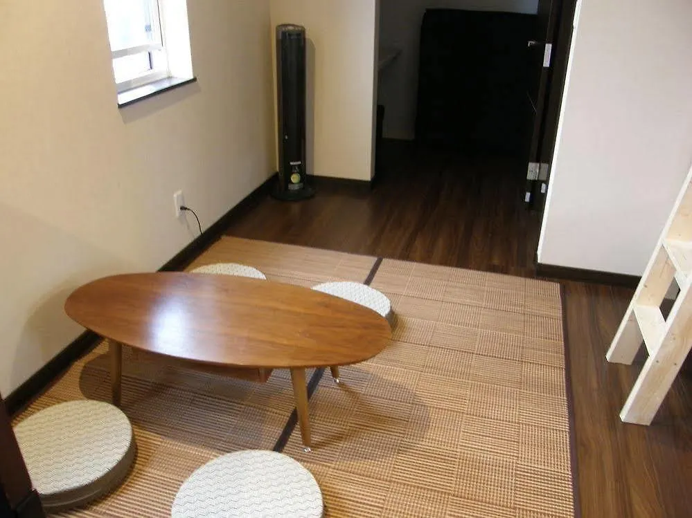 New Chitose Guesthouse Yurin